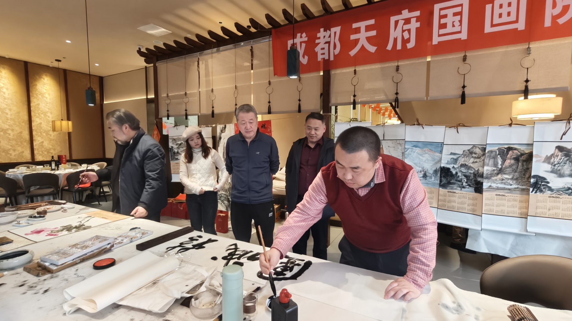 仁心映笔墨 文脉润蓉城——书画医疗跨界交流活动举行