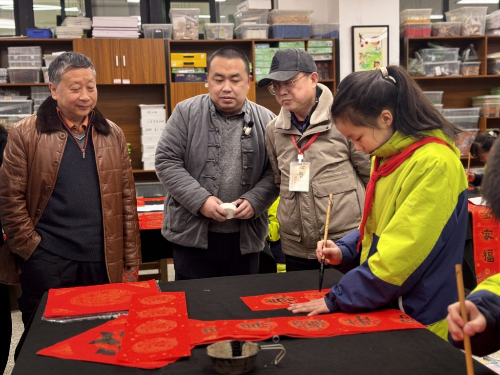 翰墨牵中法 雅韵传深情——成都天府书法院助力茶小跨国文化交流